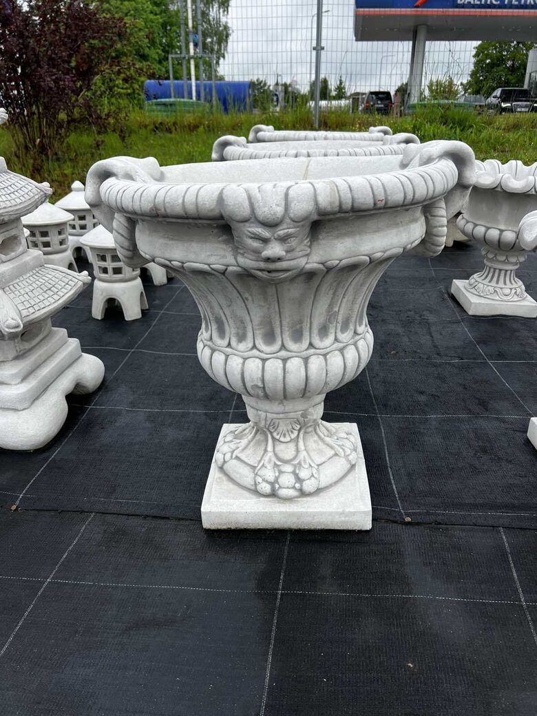 Vaza su ornamentais s15