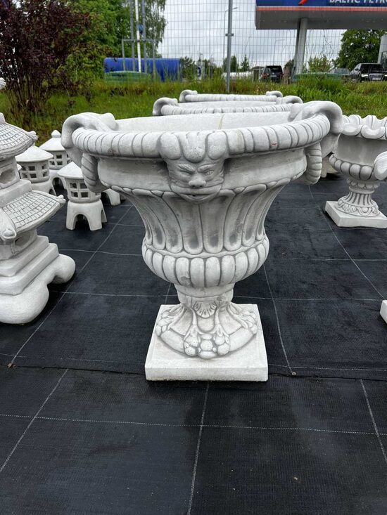 Vaza su ornamentais s15