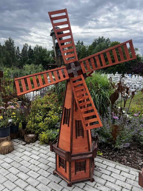 Mediniai vėjo malūnai 210 cm. 