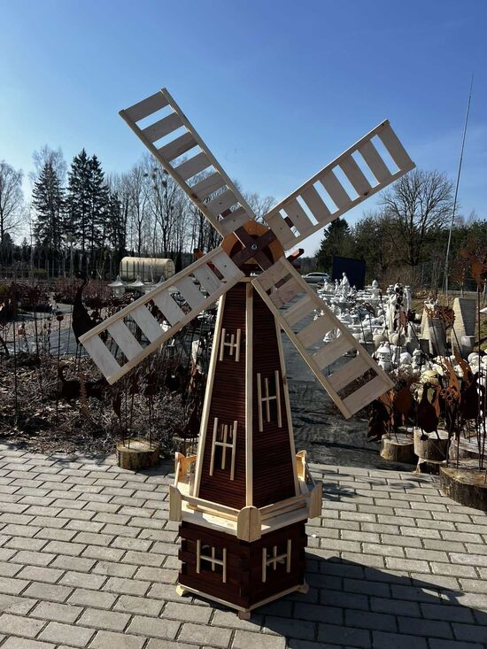 Mediniai vėjo malūnai 210 cm. 